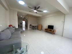 Yishun Street 21 (Yishun), HDB Executive #571849771